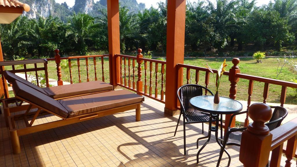 Khao Sok Jasmine Garden Resort - Sha Certified Khao Sok National Park Pokoj fotografie